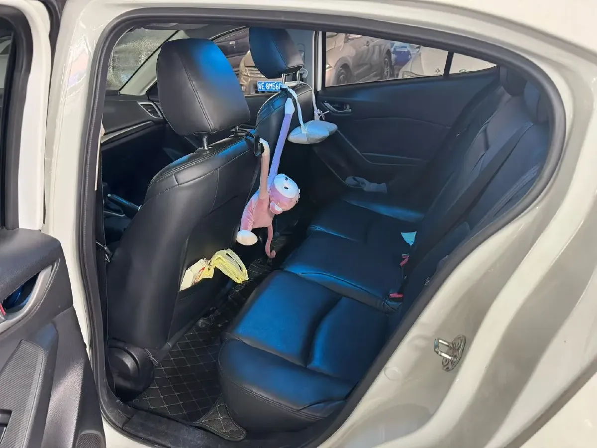 2017 Mazda 3 Axela 1.5L 117HP L4 6AT,autocango,china used car exporter,china ev exporter,chinese used car exporter,chinese used ev exporter