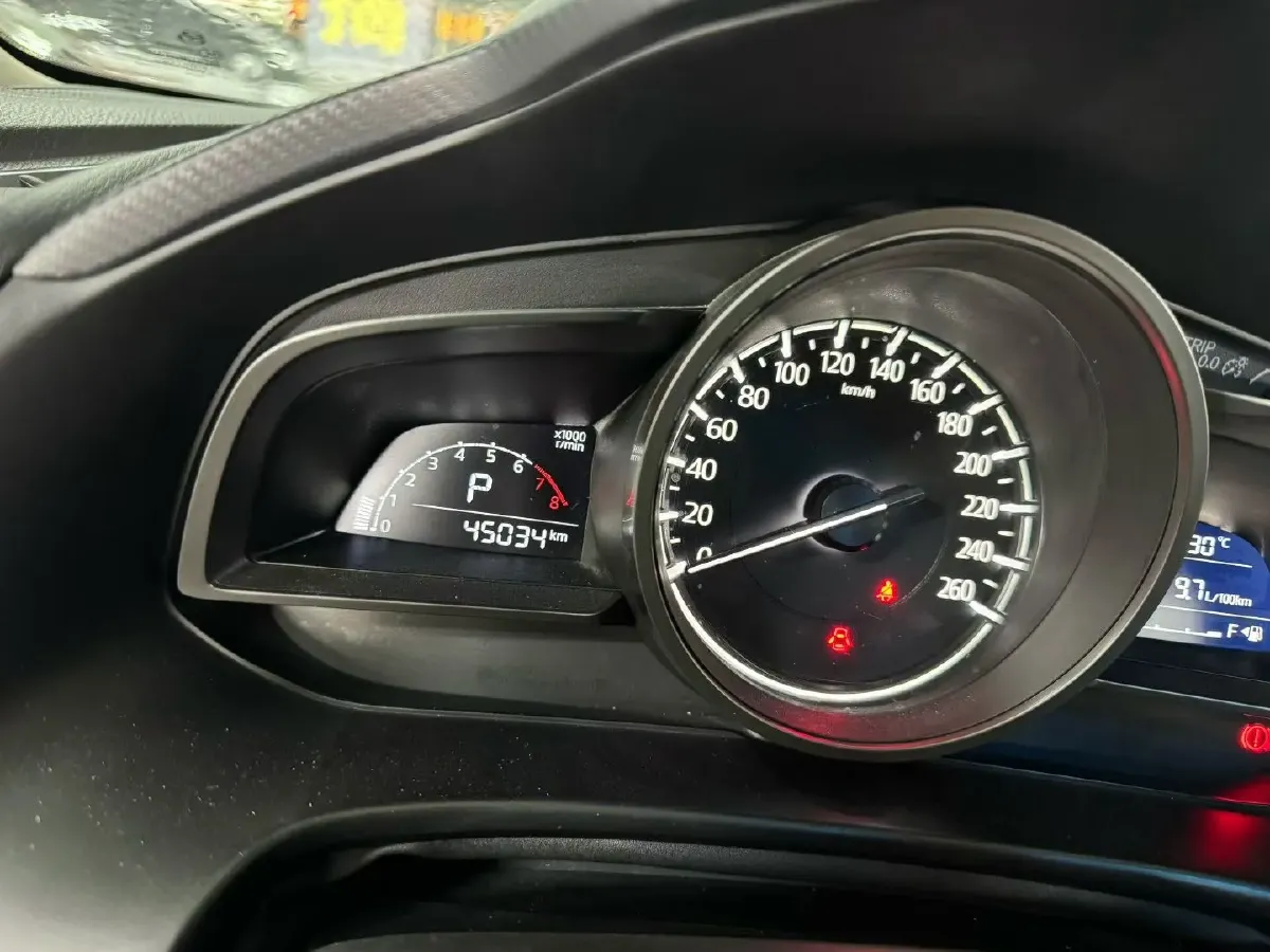 2017 Mazda 3 Axela 1.5L 117HP L4 6AT,autocango,china used car exporter,china ev exporter,chinese used car exporter,chinese used ev exporter