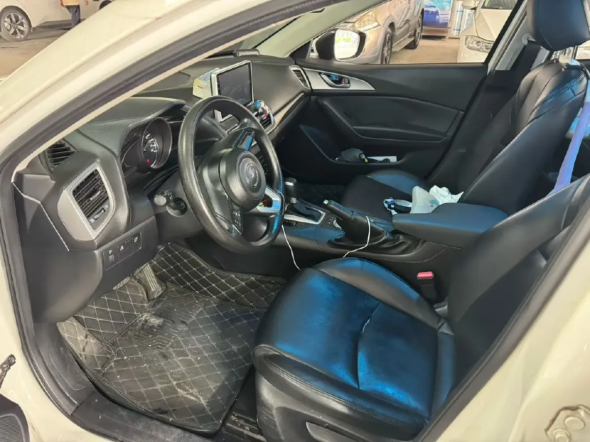 2017 Mazda 3 Axela 1.5L 117HP L4 6AT,autocango,china used car exporter,china ev exporter,chinese used car exporter,chinese used ev exporter
