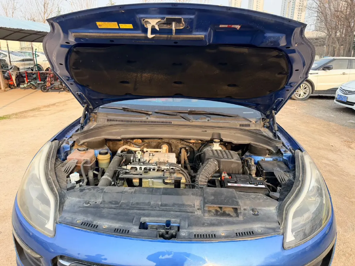 2017 Zotye SR9 2.0T 190HP L4 5MT,autocango,china used car exporter,china ev exporter,chinese used car exporter,chinese used ev exporter
