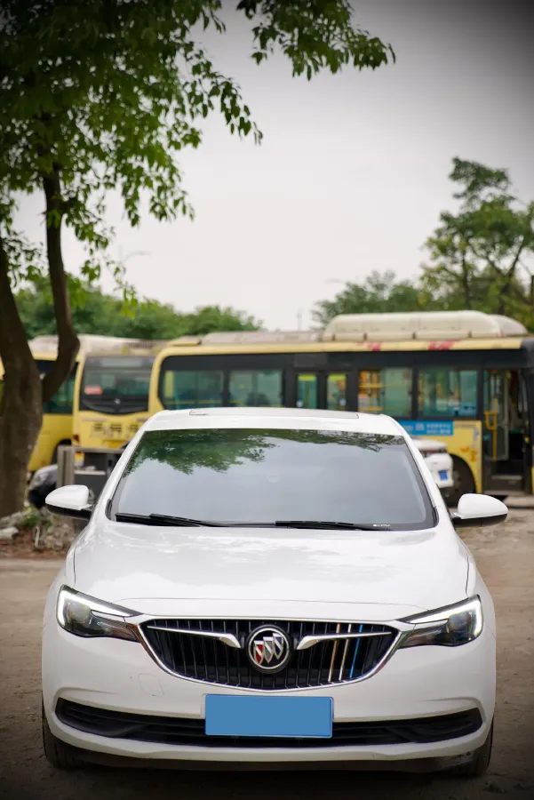 2020 Buick Encore 1.0T 125HP L3 6AT,autocango,china used car exporter,china ev exporter,chinese used car exporter,chinese used ev exporter