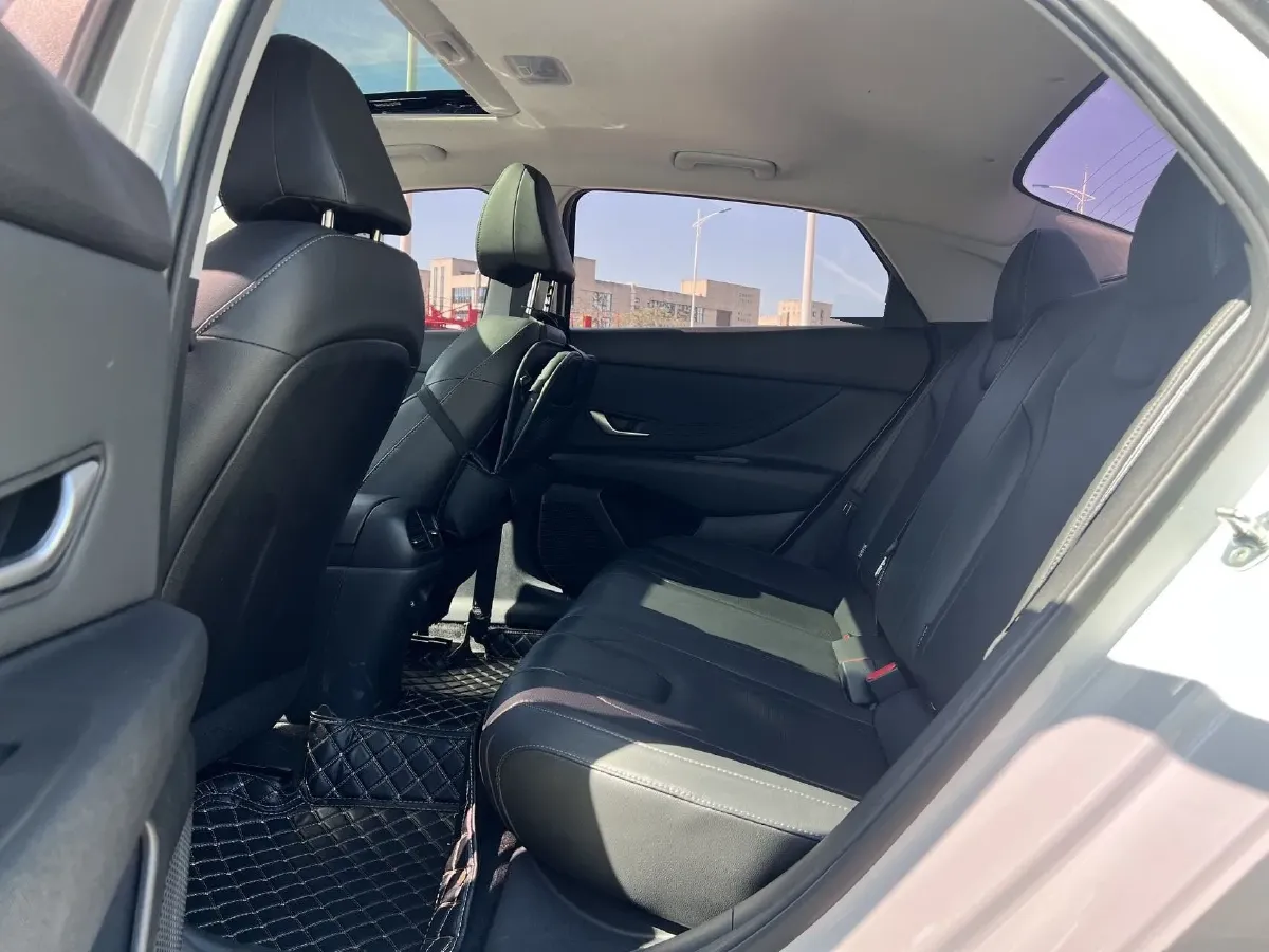 2022 Hyundai Elantra 1.5L 115HP L4 CVT,autocango,china used car exporter,china ev exporter,chinese used car exporter,chinese used ev exporter