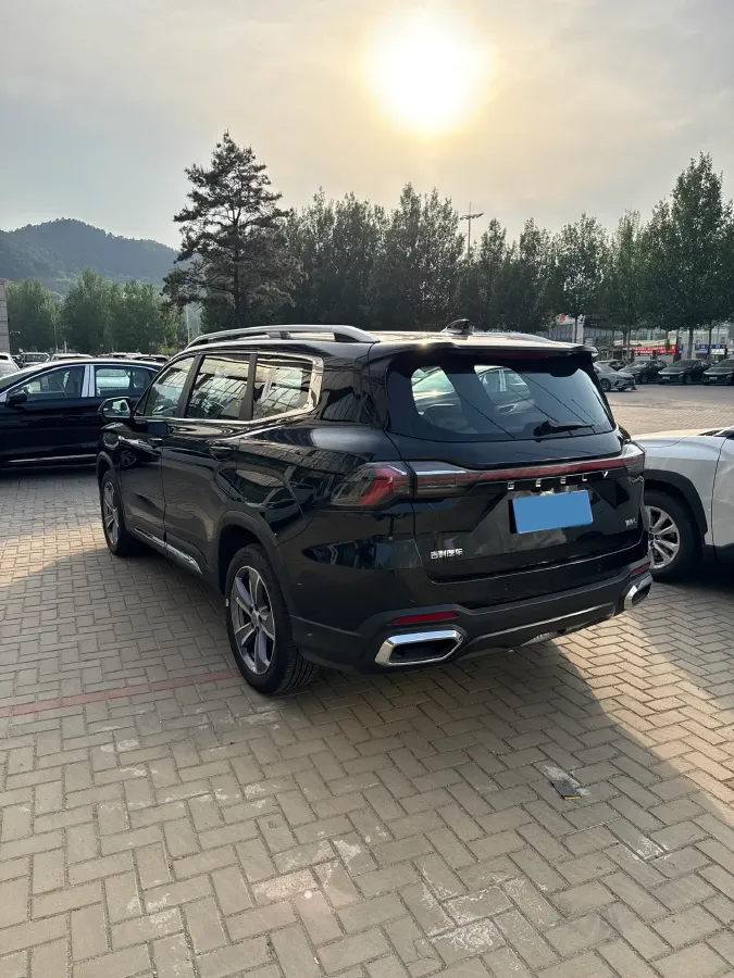 2024 Geely Okavango L 2.0T 218HP L4 7DCT,autocango,china used car exporter,china ev exporter,chinese used car exporter,chinese used ev exporter