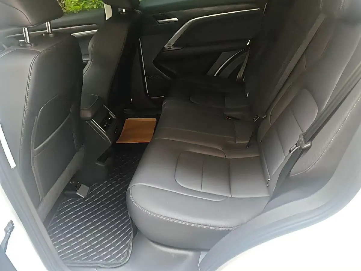 2025 Haval H6 1.5T 150HP L4 7DCT,autocango,china used car exporter,china ev exporter,chinese used car exporter,chinese used ev exporter