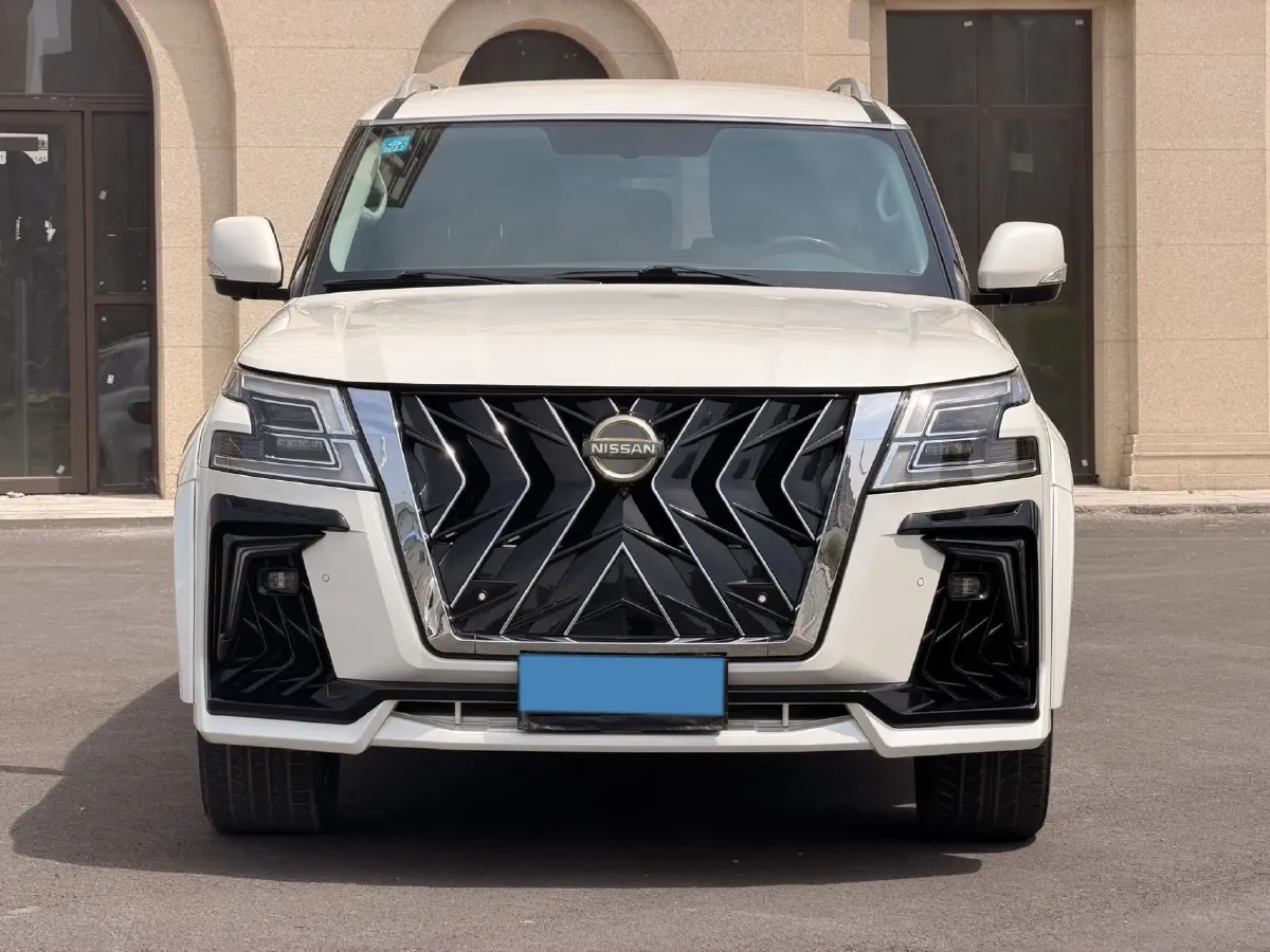 2018 Nissan Patrol 4.0L 279HP V6 7AT,autocango,china used car exporter,china ev exporter,chinese used car exporter,chinese used ev exporter