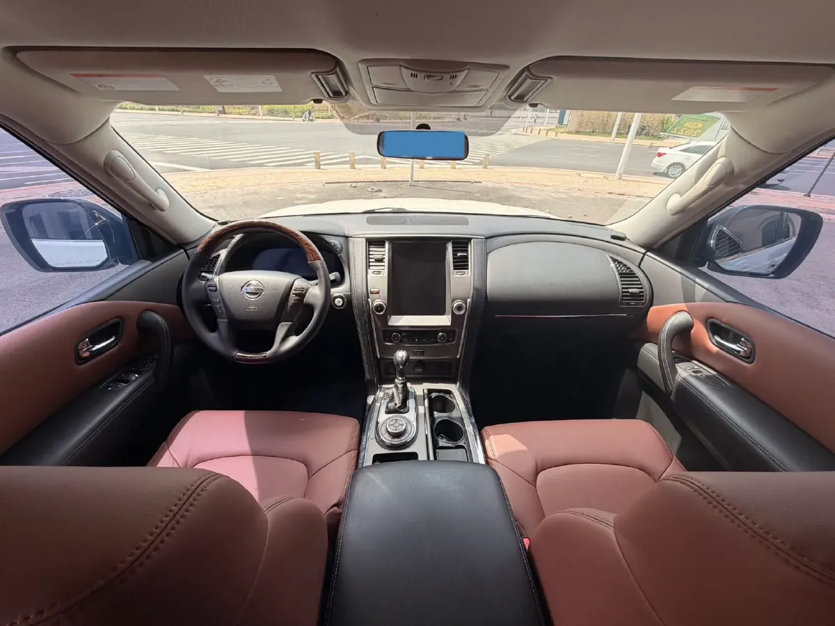 2018 Nissan Patrol 4.0L 279HP V6 7AT,autocango,china used car exporter,china ev exporter,chinese used car exporter,chinese used ev exporter