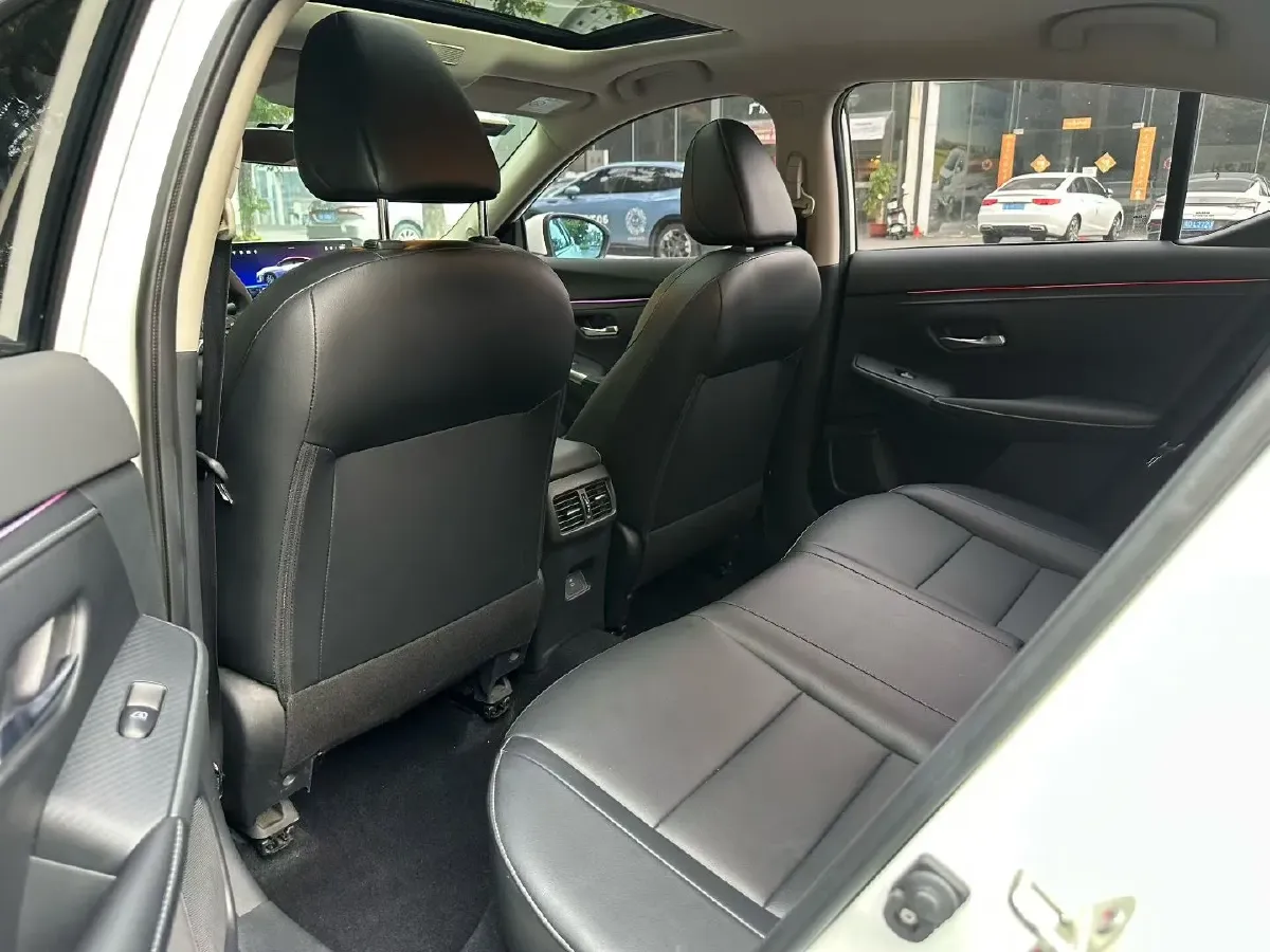2023 Nissan Sylphy 1.6L 135HP L4 CVT,autocango,china used car exporter,china ev exporter,chinese used car exporter,chinese used ev exporter