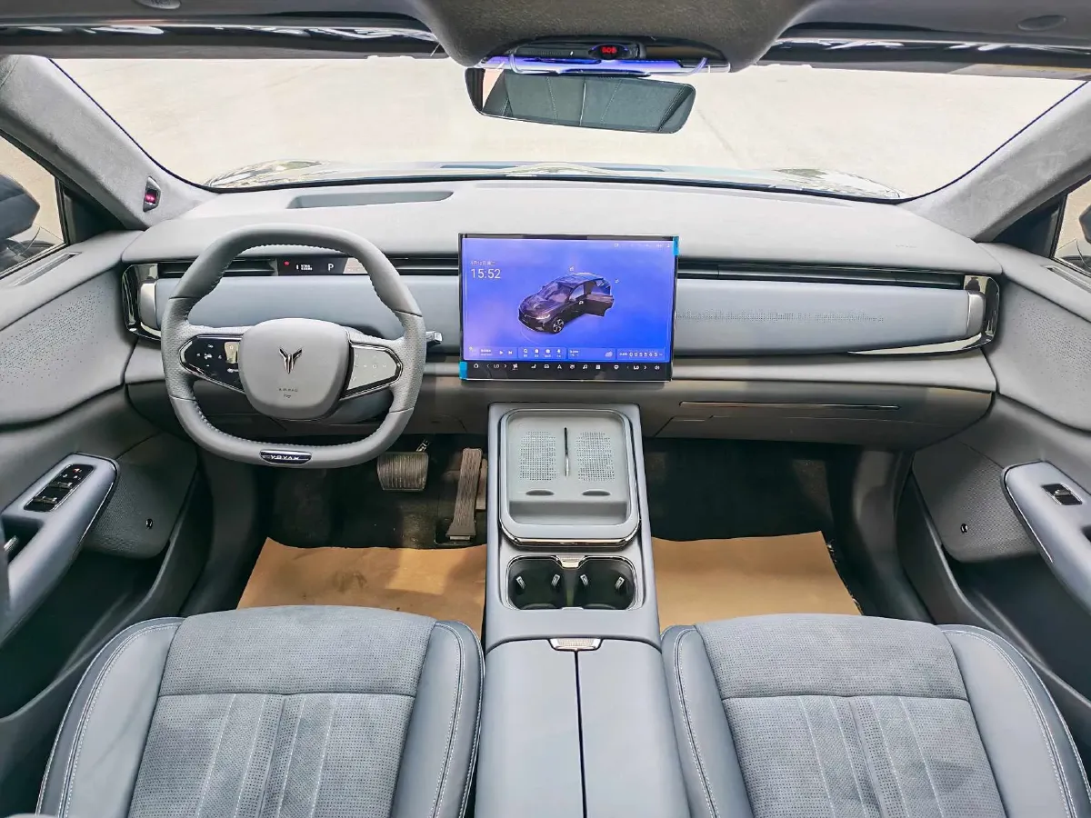 2024 Voyah ZhiYin BEV 77KWH,autocango,china used car exporter,china ev exporter,chinese used car exporter,chinese used ev exporter