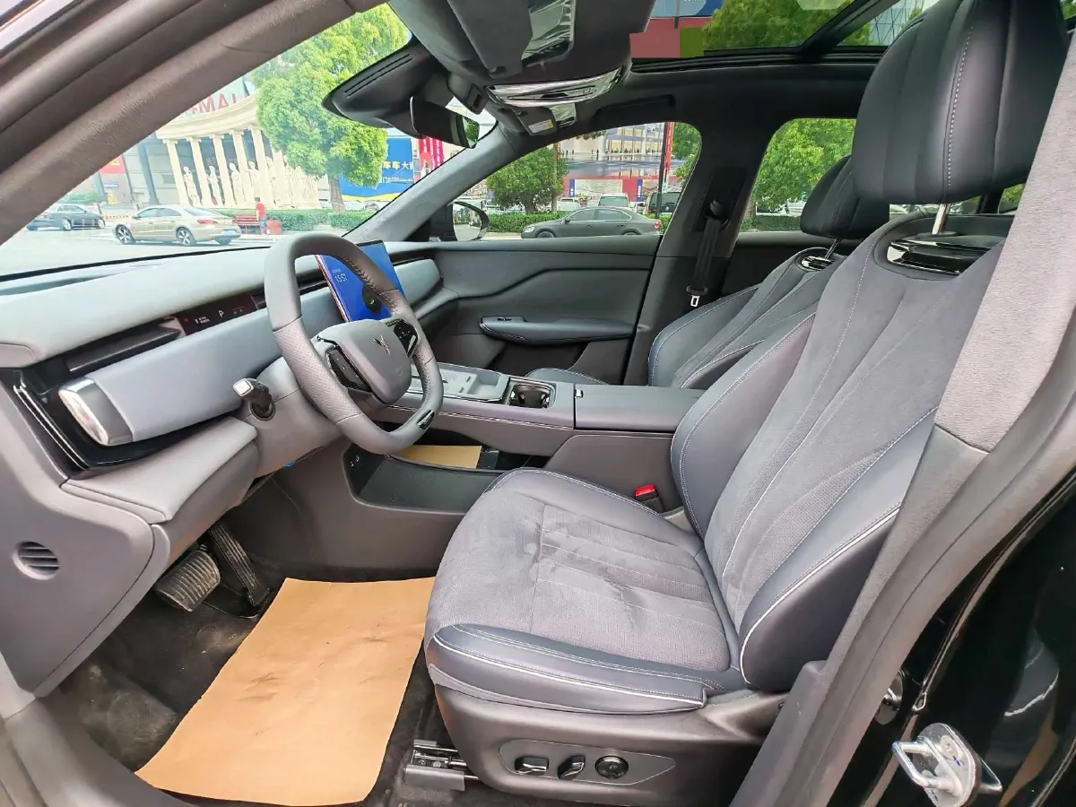 2024 Voyah ZhiYin BEV 77KWH,autocango,china used car exporter,china ev exporter,chinese used car exporter,chinese used ev exporter