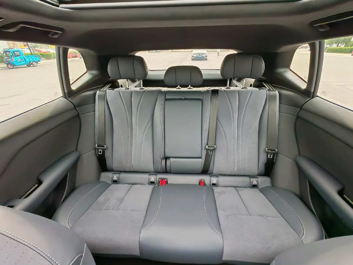 2024 Voyah ZhiYin BEV 77KWH,autocango,china used car exporter,china ev exporter,chinese used car exporter,chinese used ev exporter