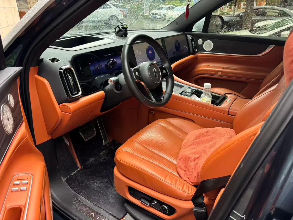 2024 AITO AITO M9 1.5T 152HP L4 REEV 42KWH,autocango,china used car exporter,china ev exporter,chinese used car exporter,chinese used ev exporter