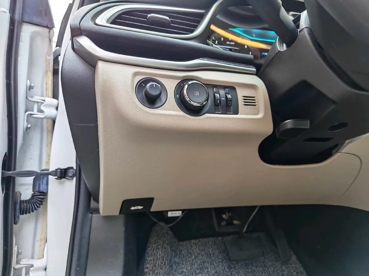 2020 Buick Encore 1.0T 125HP L3 6AT,autocango,china used car exporter,china ev exporter,chinese used car exporter,chinese used ev exporter