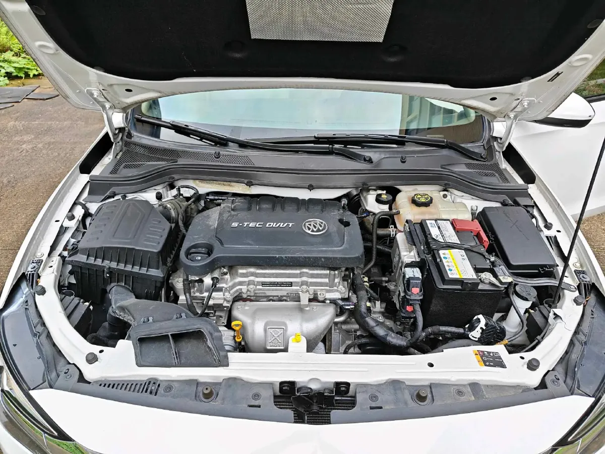 2020 Buick Encore 1.0T 125HP L3 6AT,autocango,china used car exporter,china ev exporter,chinese used car exporter,chinese used ev exporter