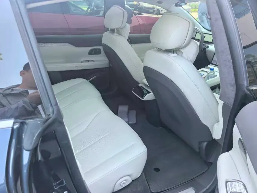 2023 NIO EC7 BEV 75KWH,autocango,china used car exporter,china ev exporter,chinese used car exporter,chinese used ev exporter