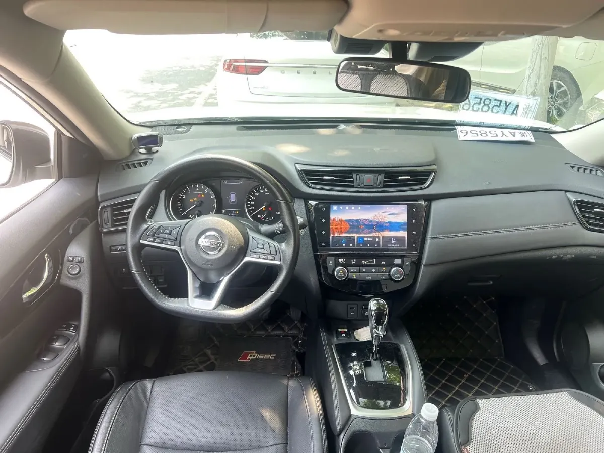2021 Nissan X-Trail 2.0L 151HP L4 CVT,autocango,china used car exporter,china ev exporter,chinese used car exporter,chinese used ev exporter