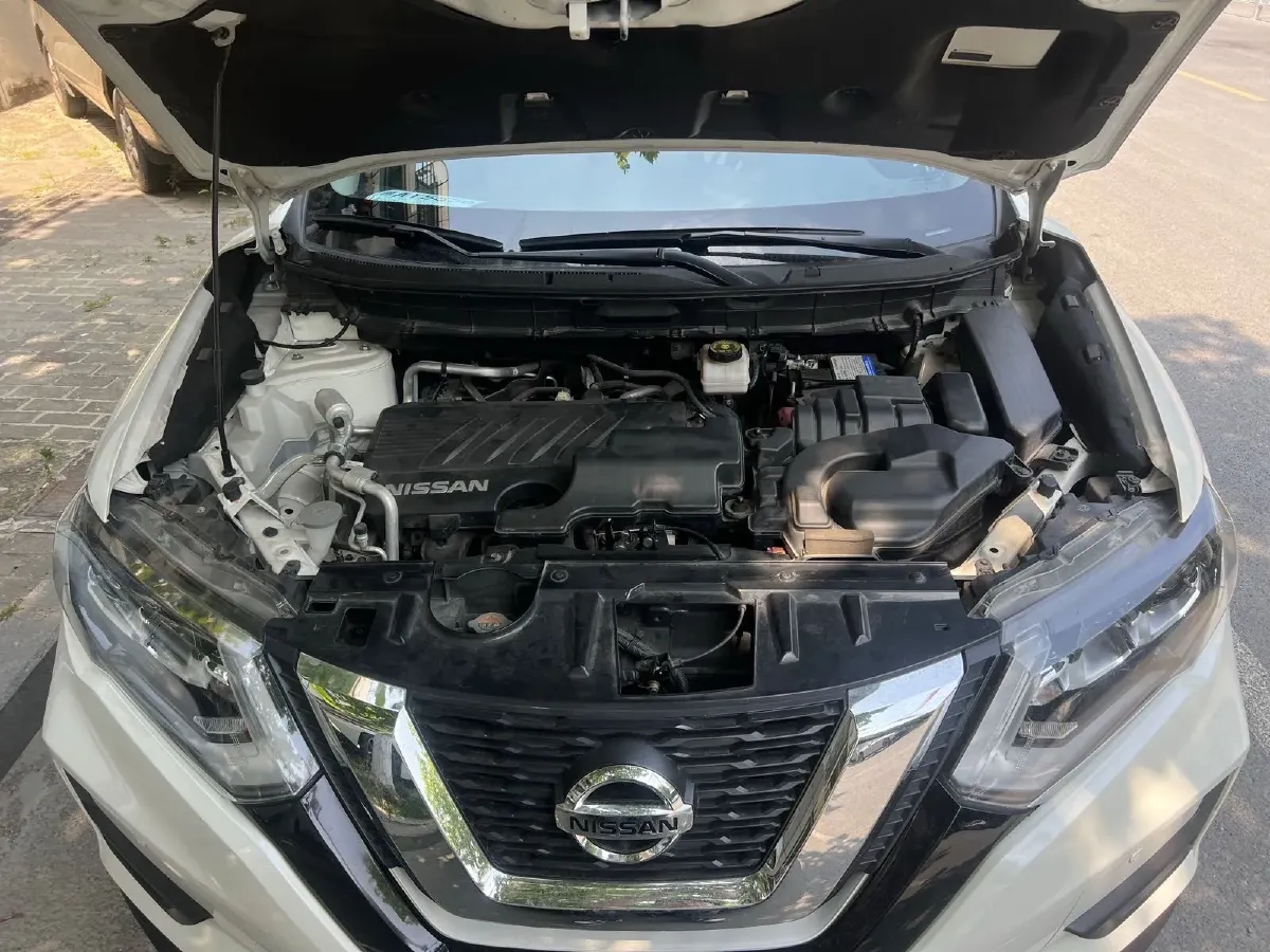 2021 Nissan X-Trail 2.0L 151HP L4 CVT,autocango,china used car exporter,china ev exporter,chinese used car exporter,chinese used ev exporter