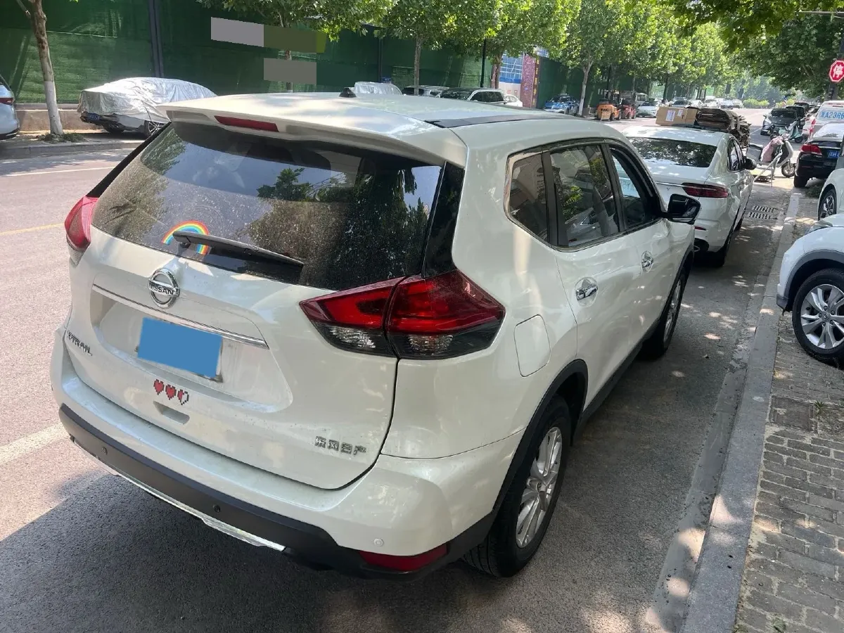 2021 Nissan X-Trail 2.0L 151HP L4 CVT,autocango,china used car exporter,china ev exporter,chinese used car exporter,chinese used ev exporter