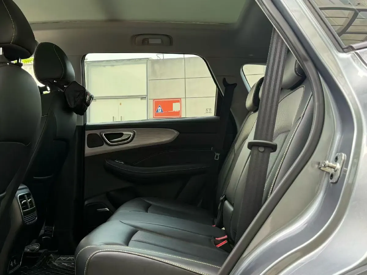 2020 Roewe RX5 1.5T 173HP L4 7DCT,autocango,china used car exporter,china ev exporter,chinese used car exporter,chinese used ev exporter