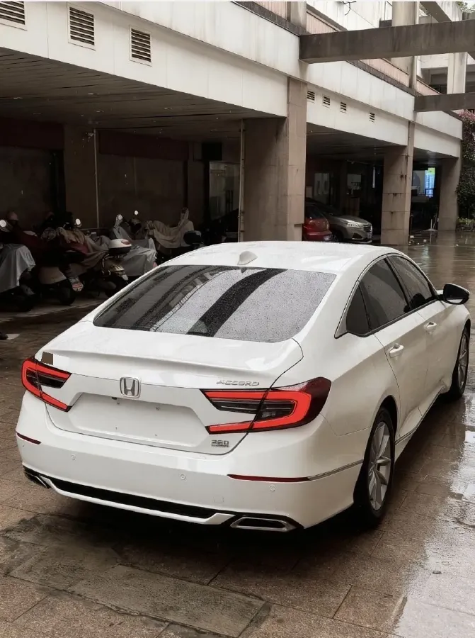 2022 Honda Accord 1.5T 194HP L4 CVT,autocango,china used car exporter,china ev exporter,chinese used car exporter,chinese used ev exporter