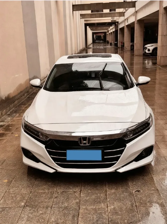 2022 Honda Accord 1.5T 194HP L4 CVT,autocango,china used car exporter,china ev exporter,chinese used car exporter,chinese used ev exporter