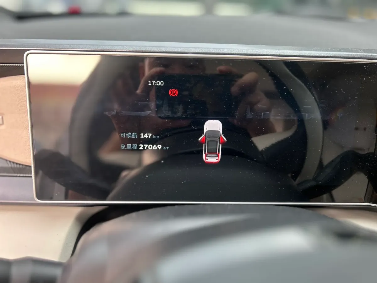 2023 Geely ICON 1.5T 181HP L4 7DCT,autocango,china used car exporter,china ev exporter,chinese used car exporter,chinese used ev exporter