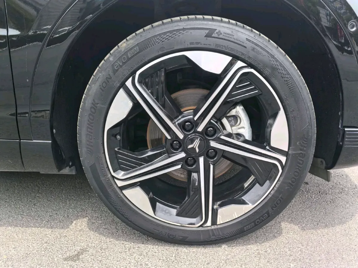 2024 Voyah ZhiYin BEV 79KWH,autocango,china used car exporter,china ev exporter,chinese used car exporter,chinese used ev exporter