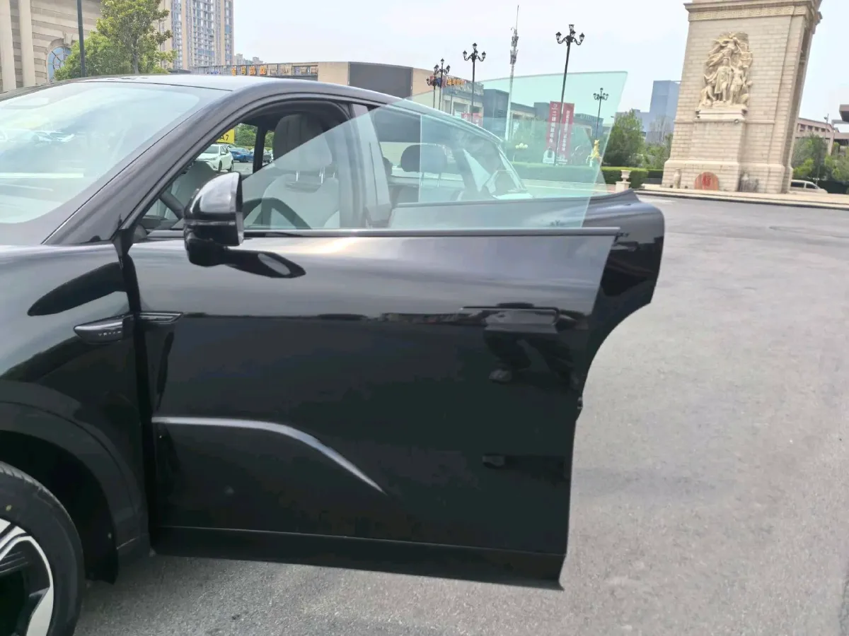 2024 Voyah ZhiYin BEV 79KWH,autocango,china used car exporter,china ev exporter,chinese used car exporter,chinese used ev exporter