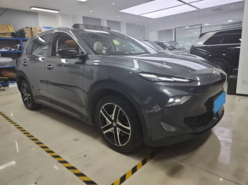 2025 MG MG ES5 BEV 62.2KWH,autocango,china used car exporter,china ev exporter,chinese used car exporter,chinese used ev exporter