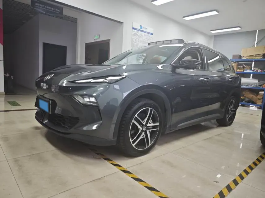 2025 MG MG ES5 BEV 62.2KWH,autocango,china used car exporter,china ev exporter,chinese used car exporter,chinese used ev exporter