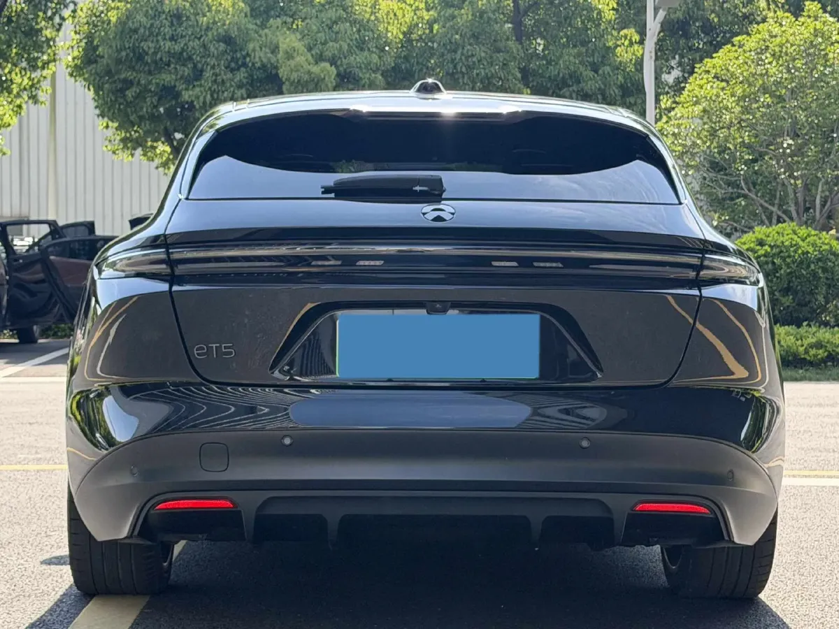 2023 NIO ET5T BEV 75KWH,autocango,china used car exporter,china ev exporter,chinese used car exporter,chinese used ev exporter