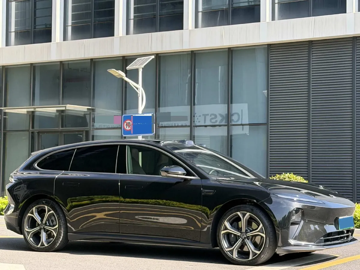 2023 NIO ET5T BEV 75KWH,autocango,china used car exporter,china ev exporter,chinese used car exporter,chinese used ev exporter