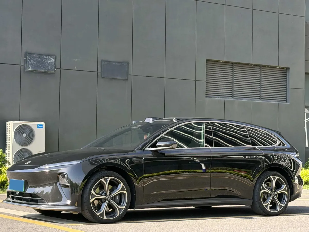 2023 NIO ET5T BEV 75KWH,autocango,china used car exporter,china ev exporter,chinese used car exporter,chinese used ev exporter