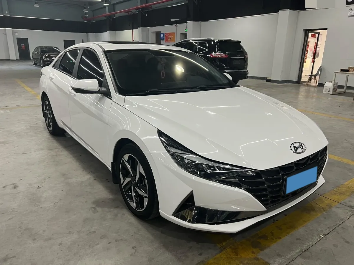 2022 Hyundai Elantra 1.5L 115HP L4 CVT,autocango,china used car exporter,china ev exporter,chinese used car exporter,chinese used ev exporter