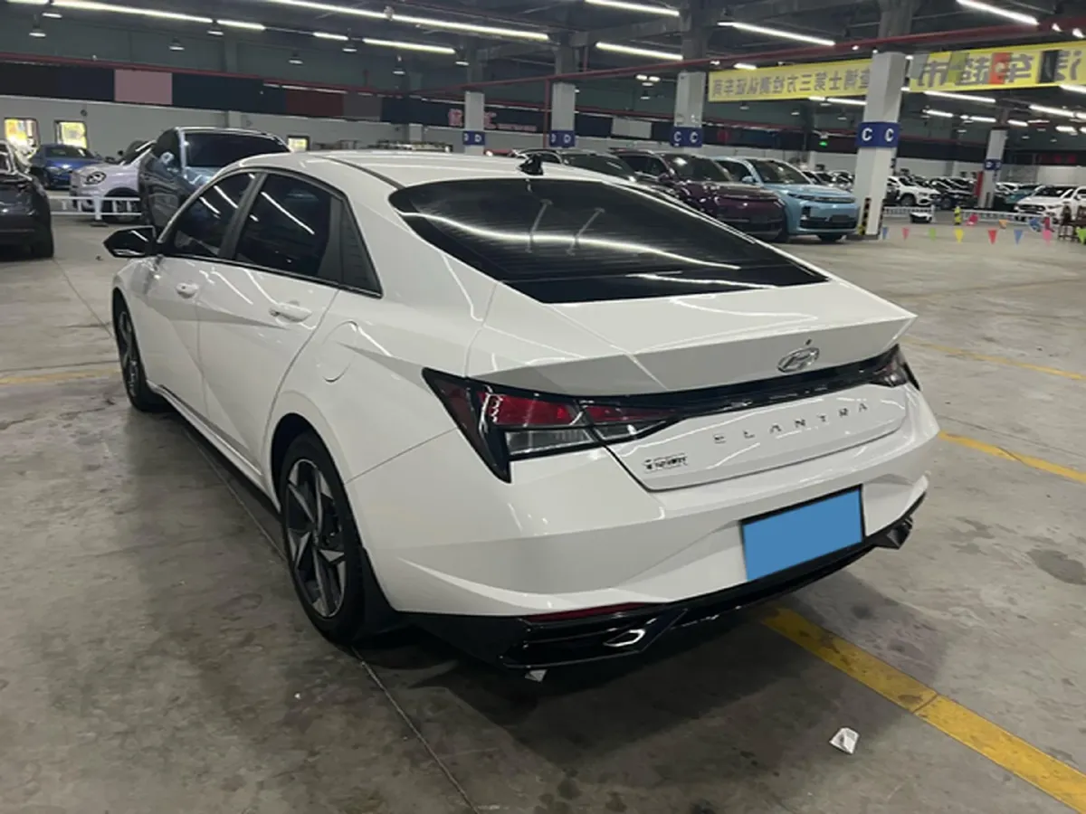 2022 Hyundai Elantra 1.5L 115HP L4 CVT,autocango,china used car exporter,china ev exporter,chinese used car exporter,chinese used ev exporter