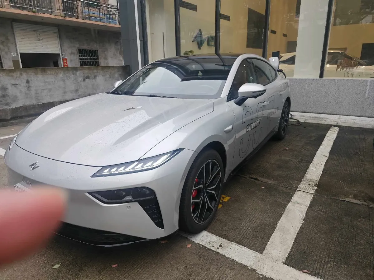2024 DongFeng eπ eπ007 BEV 70.26KWH,autocango,china used car exporter,china ev exporter,chinese used car exporter,chinese used ev exporter