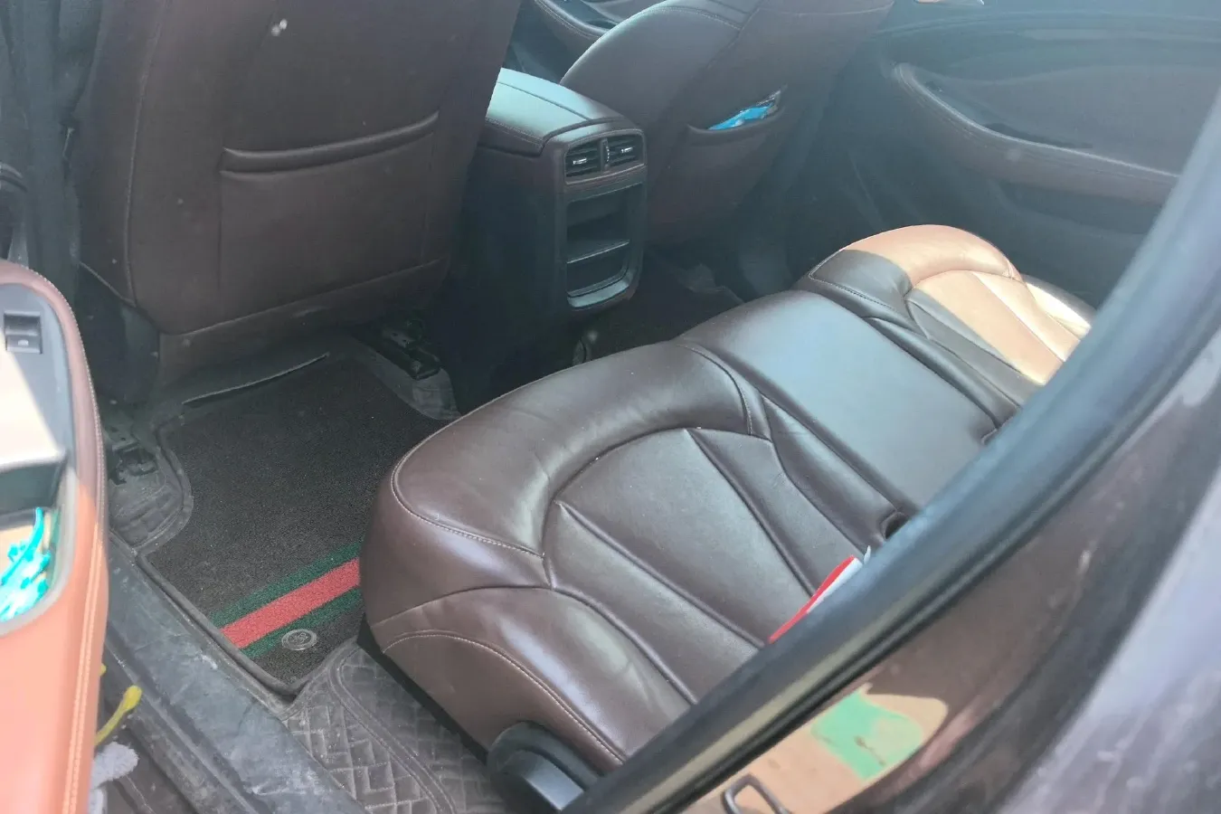 2020 Buick EnvisionPlus 2.0T 260HP L4 9AT,autocango,china used car exporter,china ev exporter,chinese used car exporter,chinese used ev exporter