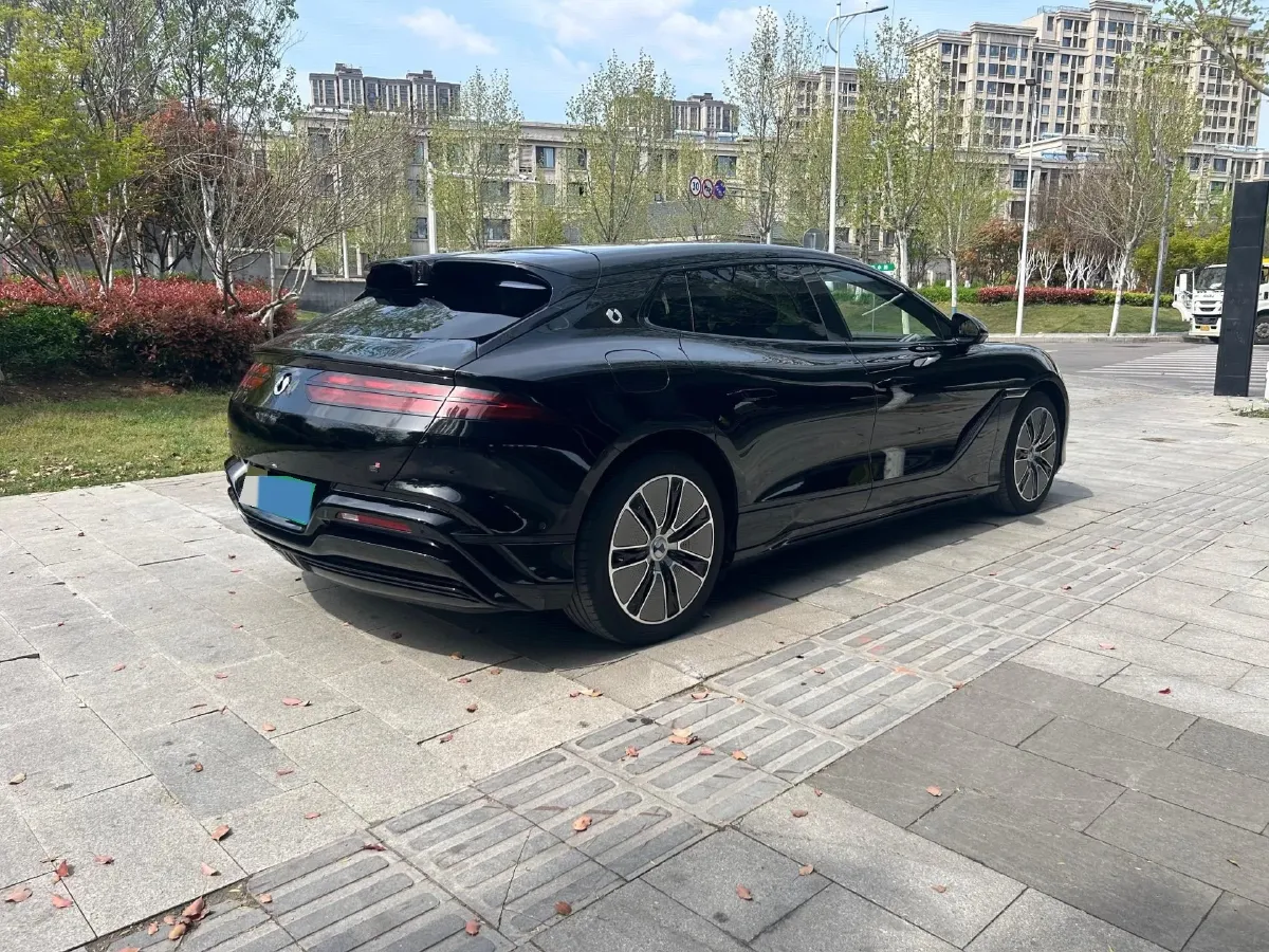2024 Denza DenzaZ9GT 2.0T 207HP L4 E-CVT PHEV 38.5KWH,autocango,china used car exporter,china ev exporter,chinese used car exporter,chinese used ev exporter