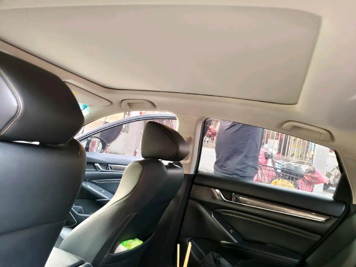 2022 Honda Accord 1.5T 194HP L4 CVT,autocango,china used car exporter,china ev exporter,chinese used car exporter,chinese used ev exporter