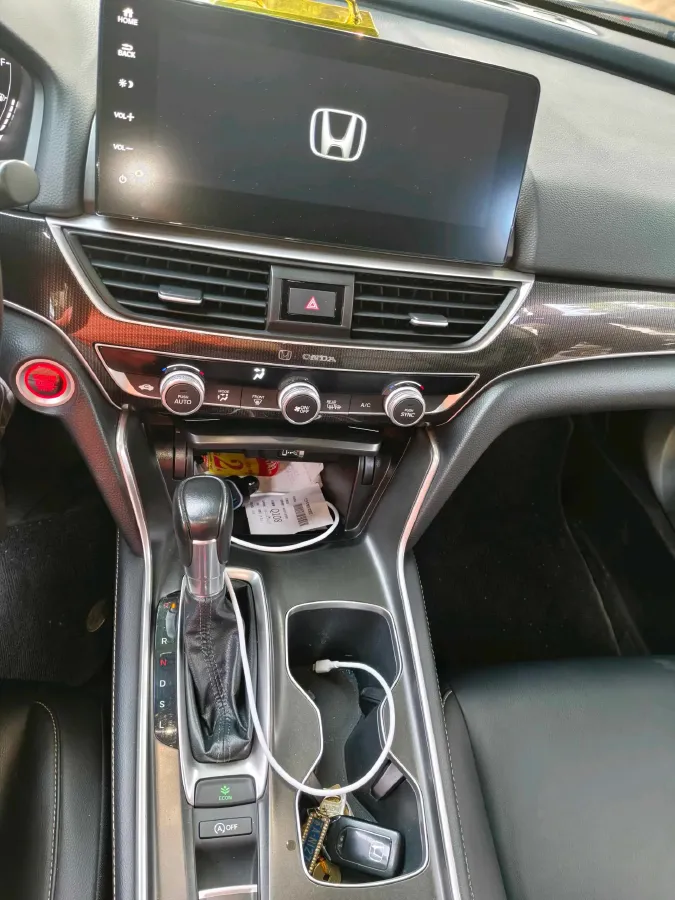 2022 Honda Accord 1.5T 194HP L4 CVT,autocango,china used car exporter,china ev exporter,chinese used car exporter,chinese used ev exporter