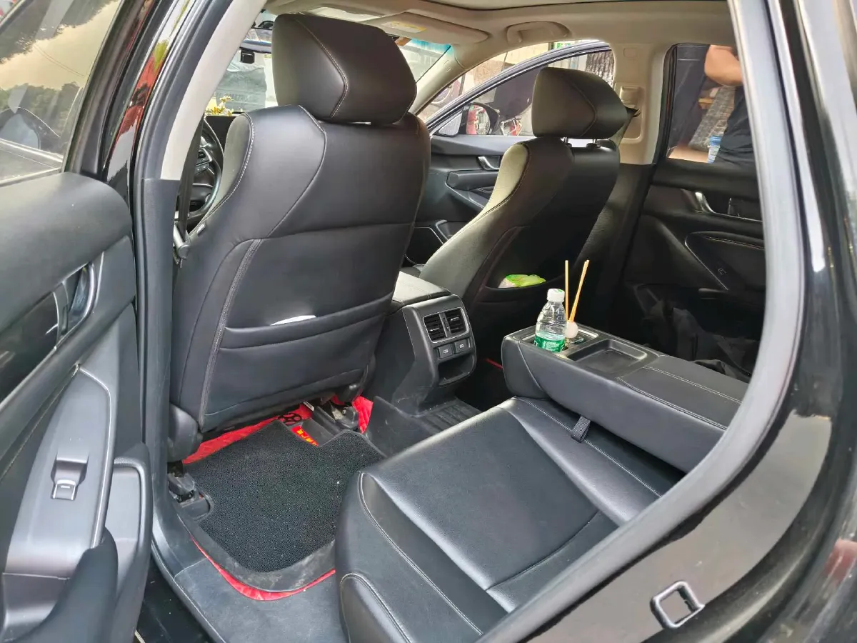 2022 Honda Accord 1.5T 194HP L4 CVT,autocango,china used car exporter,china ev exporter,chinese used car exporter,chinese used ev exporter