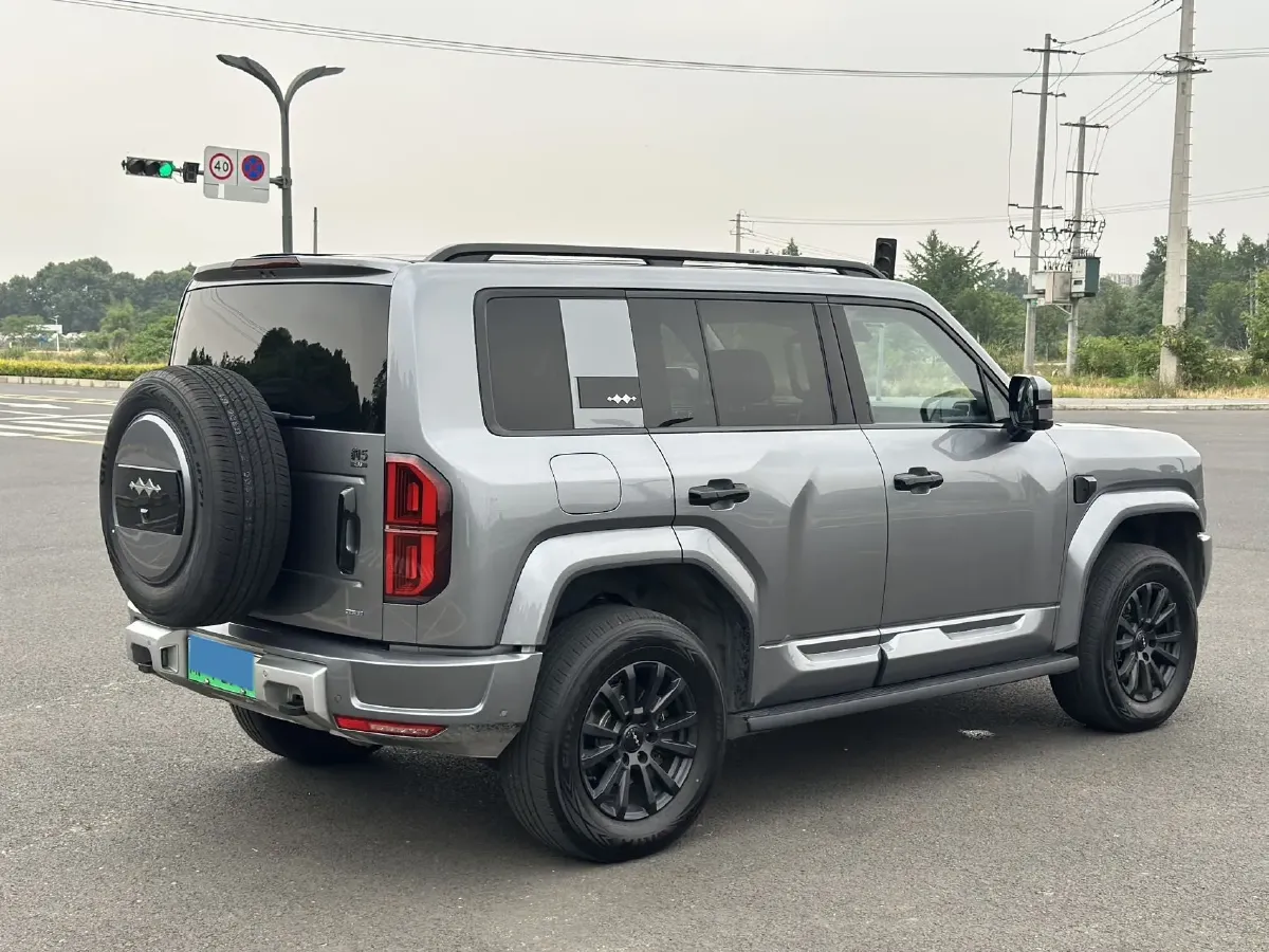 2025 FangChengBao Bao 5 1.5T 194HP L4 E-CVT PHEV 31.8KWH,autocango,china used car exporter,china ev exporter,chinese used car exporter,chinese used ev exporter