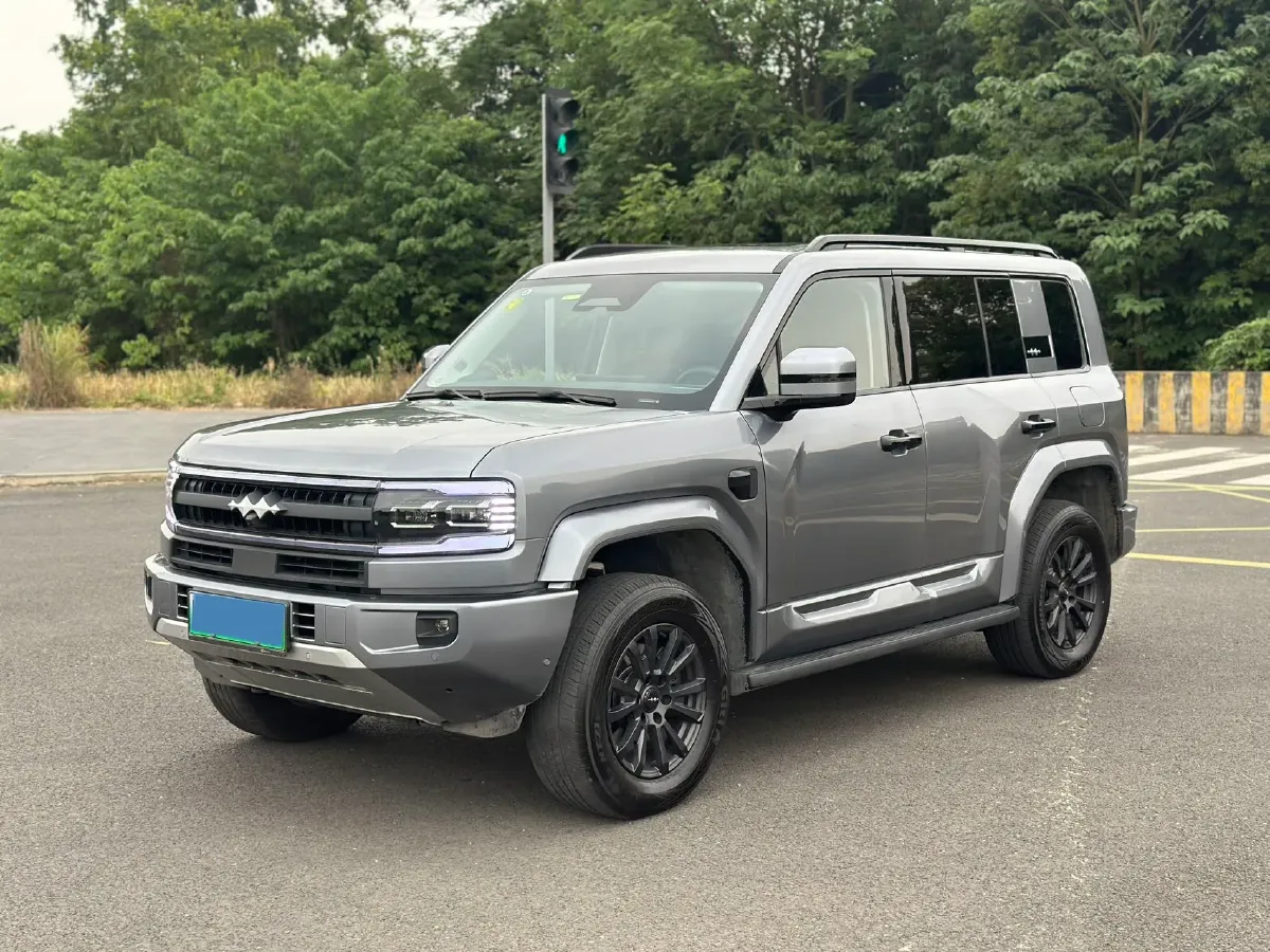 2025 FangChengBao Bao 5 1.5T 194HP L4 E-CVT PHEV 31.8KWH,autocango,china used car exporter,china ev exporter,chinese used car exporter,chinese used ev exporter