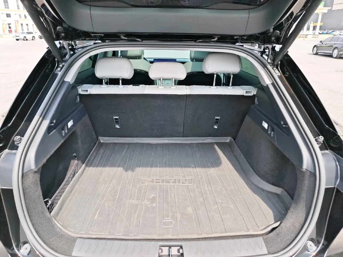 2024 Voyah ZhiYin BEV 77KWH,autocango,china used car exporter,china ev exporter,chinese used car exporter,chinese used ev exporter
