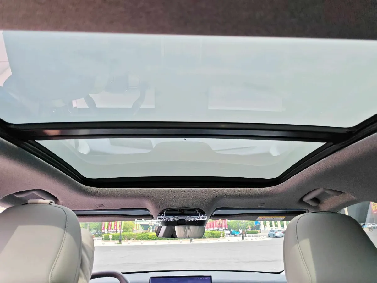 2024 Voyah ZhiYin BEV 77KWH,autocango,china used car exporter,china ev exporter,chinese used car exporter,chinese used ev exporter