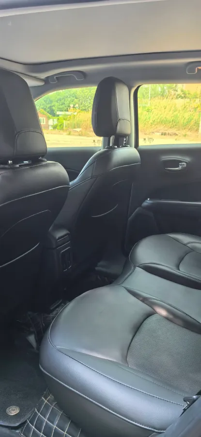 2020 Jeep Compass 1.3T 173HP L4 7DCT,autocango,china used car exporter,china ev exporter,chinese used car exporter,chinese used ev exporter