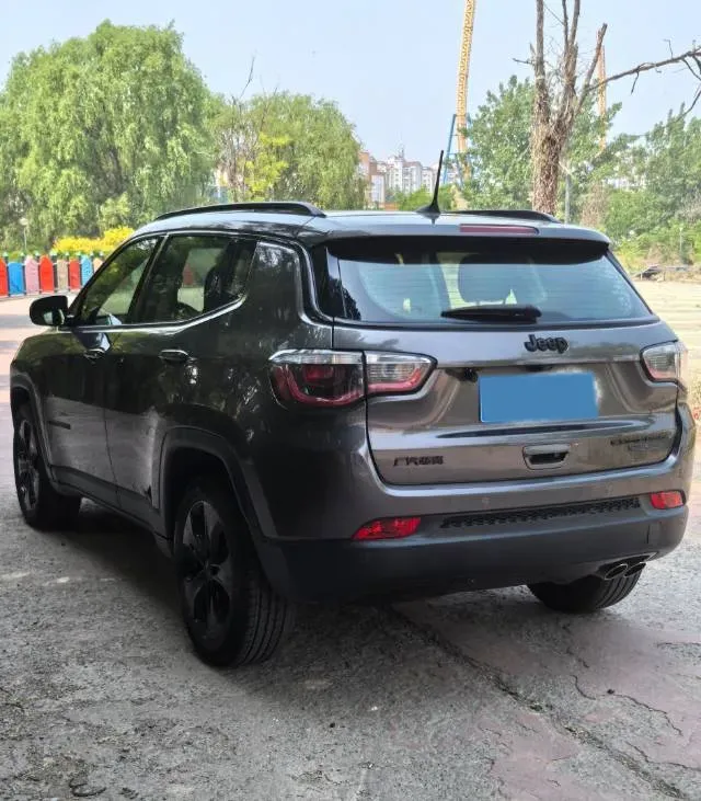 2020 Jeep Compass 1.3T 173HP L4 7DCT,autocango,china used car exporter,china ev exporter,chinese used car exporter,chinese used ev exporter