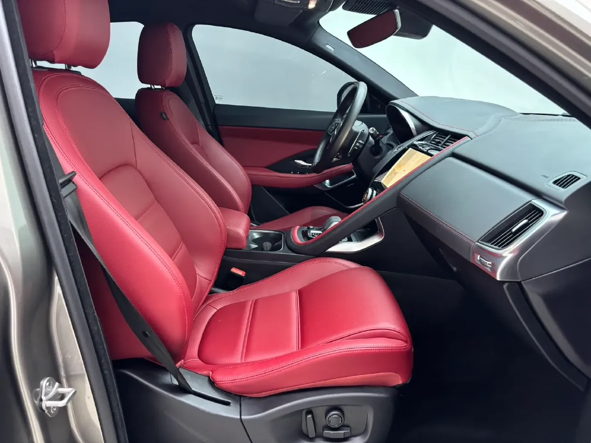 2024 Jaguar E-PACE 1.5T 200HP L3 8AT,autocango,china used car exporter,china ev exporter,chinese used car exporter,chinese used ev exporter