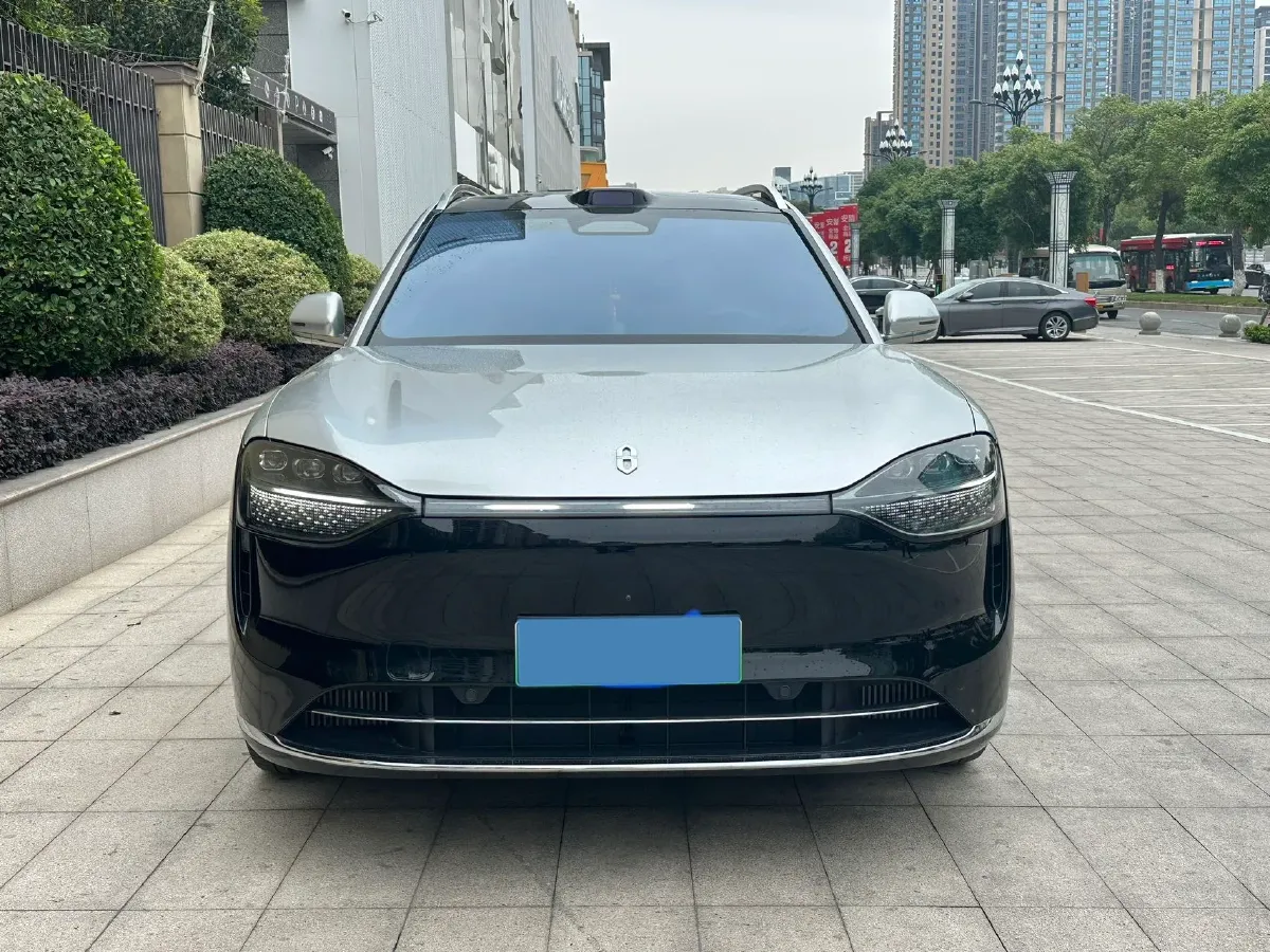 2024 AITO AITO M9 1.5T 152HP L4 REEV 42KWH,autocango,china used car exporter,china ev exporter,chinese used car exporter,chinese used ev exporter
