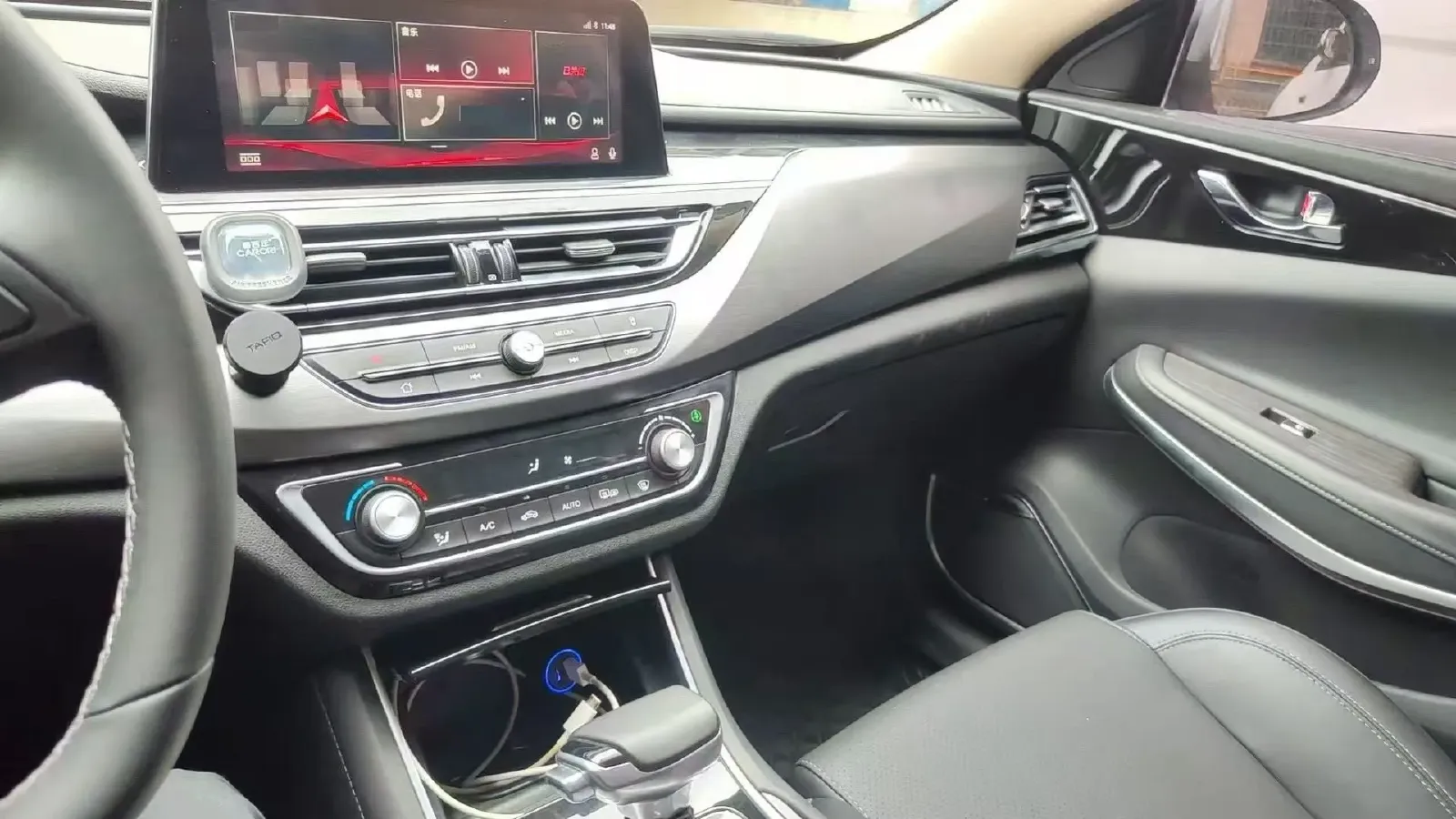 2021 ChangAn Raeton CC 1.5T 180HP L4 7DCT,autocango,china used car exporter,china ev exporter,chinese used car exporter,chinese used ev exporter