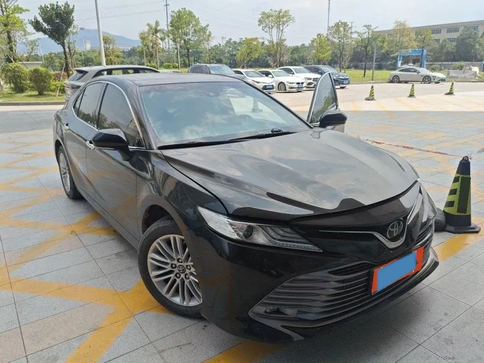 2019 Toyota Camry 2.0L 178HP L4 CVT,autocango,china used car exporter,china ev exporter,chinese used car exporter,chinese used ev exporter